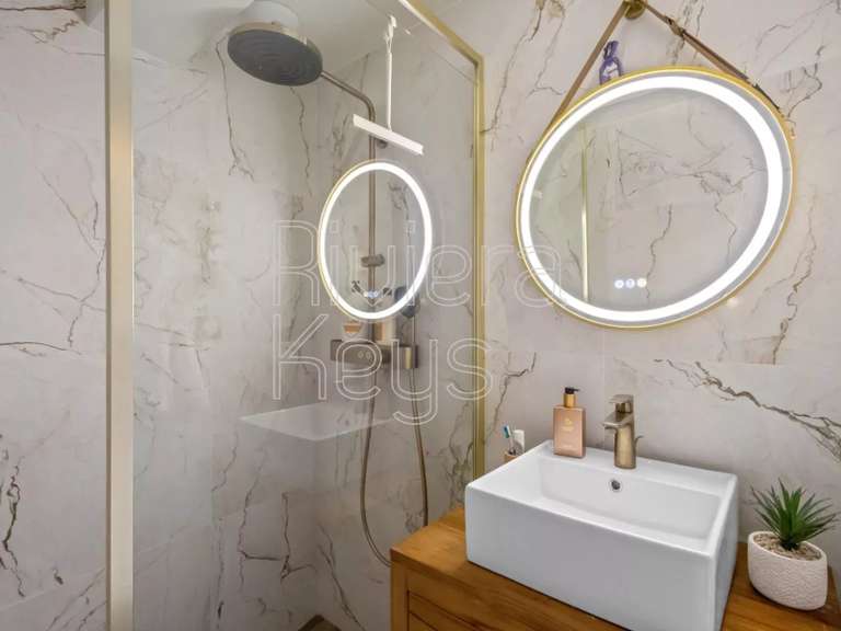 House Mandelieu-la-Napoule - 188m²