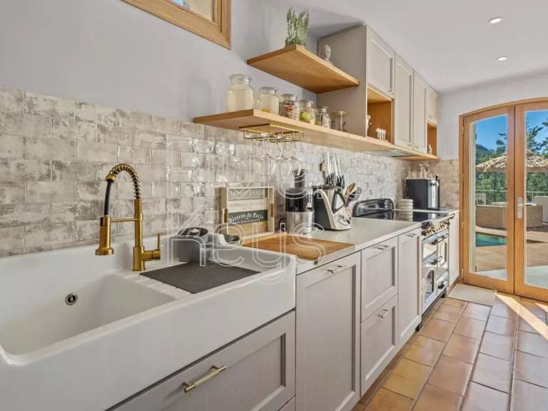 House Mandelieu-la-Napoule - 188m²