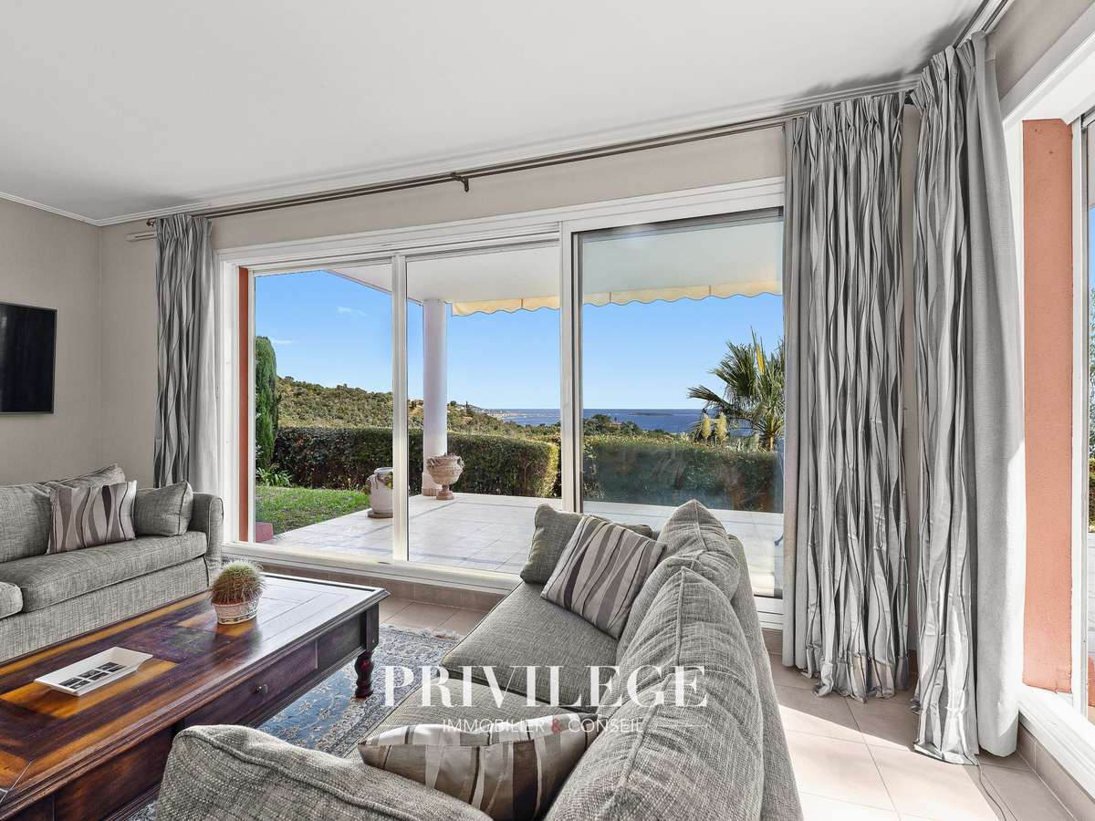 House Mandelieu-la-Napoule