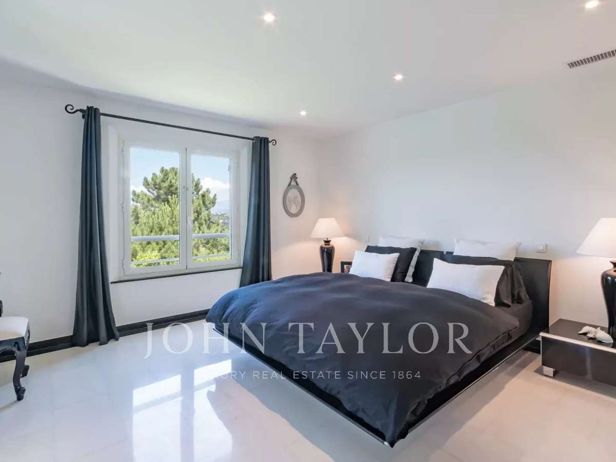 House Mandelieu-la-Napoule