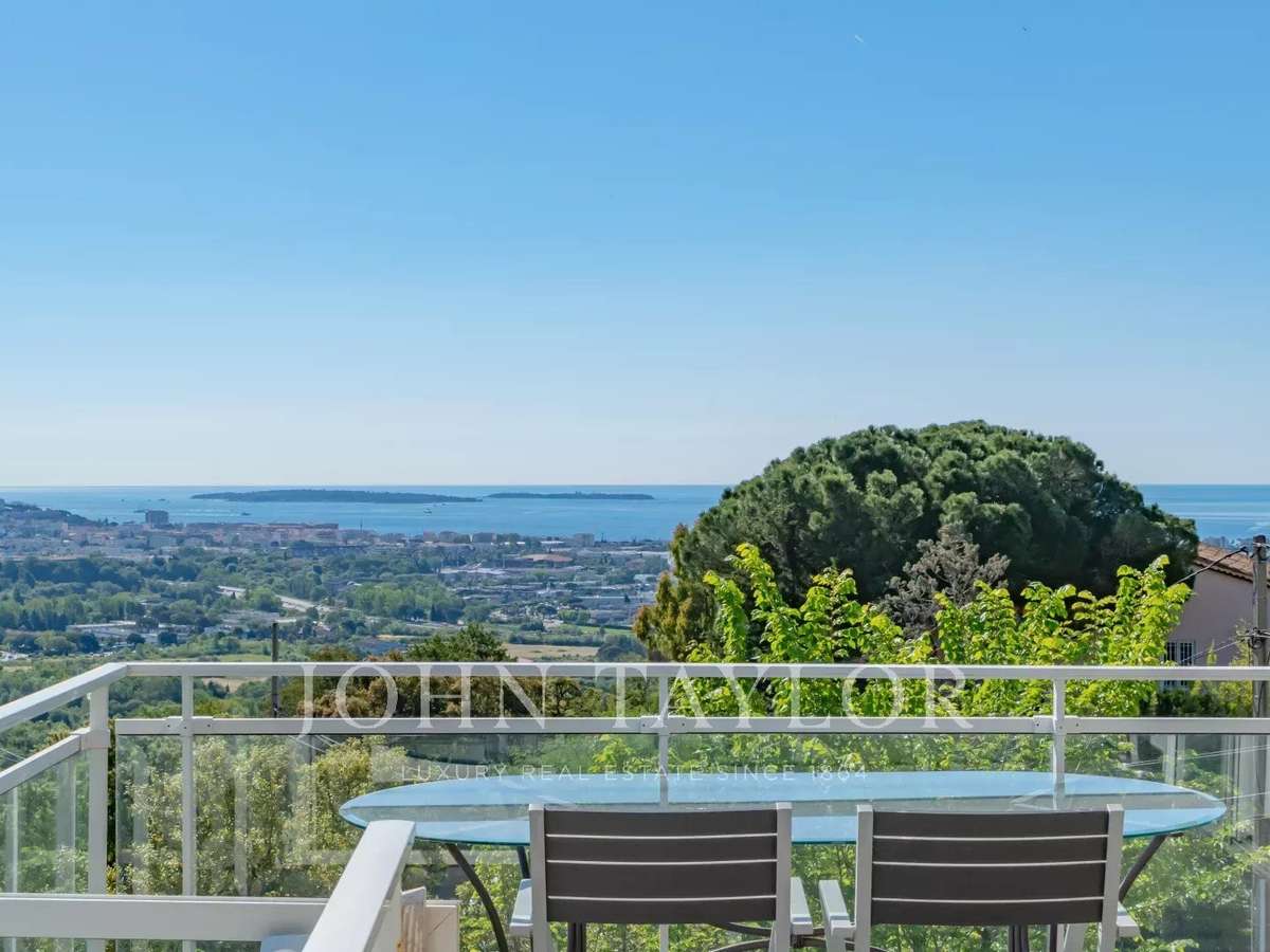 House Mandelieu-la-Napoule