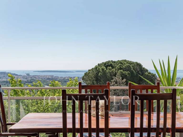 House with Sea view Mandelieu-la-Napoule - 3 bedrooms - 260m²