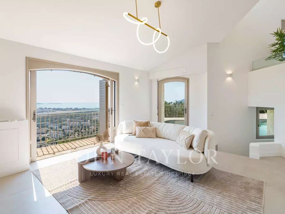 House Mandelieu-la-Napoule