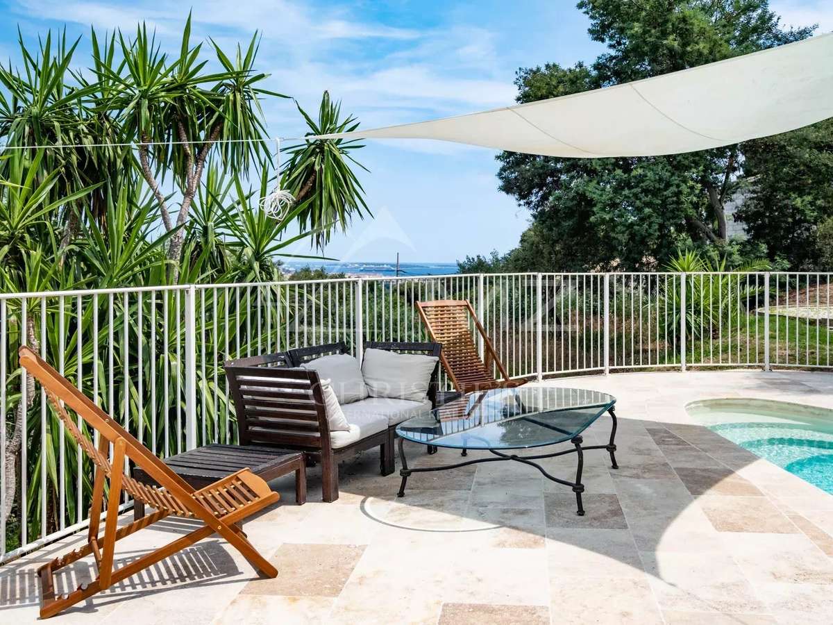 House Mandelieu-la-Napoule