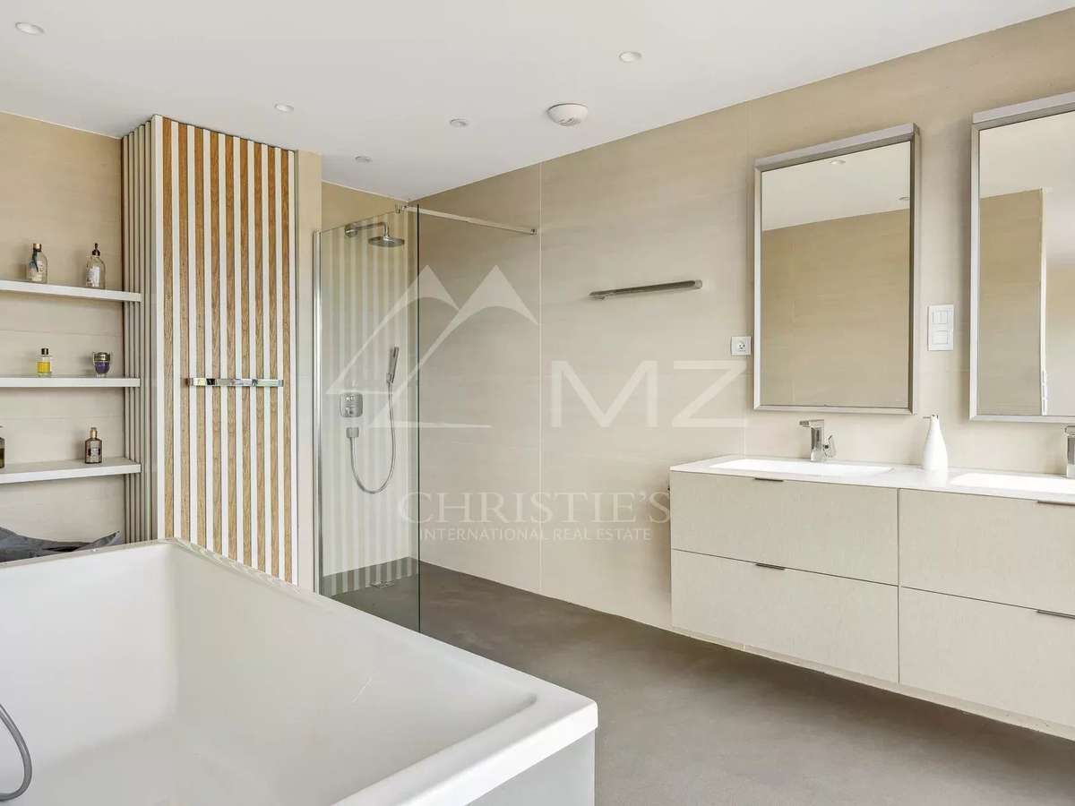 House Mandelieu-la-Napoule