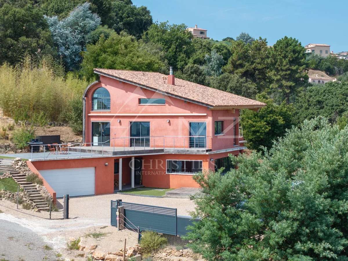 House Mandelieu-la-Napoule