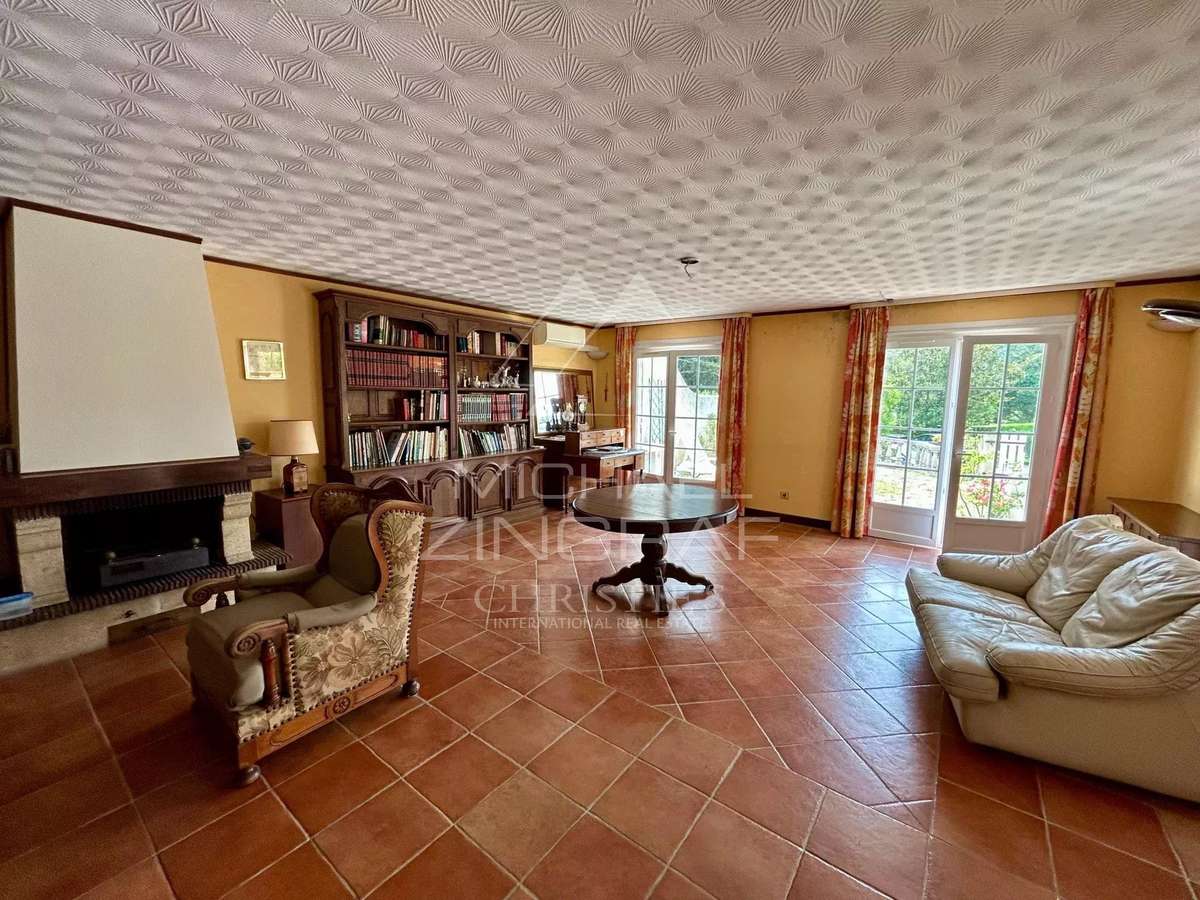 House Mandelieu-la-Napoule