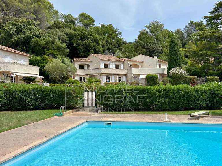 House Mandelieu-la-Napoule - 3 bedrooms - 153m²