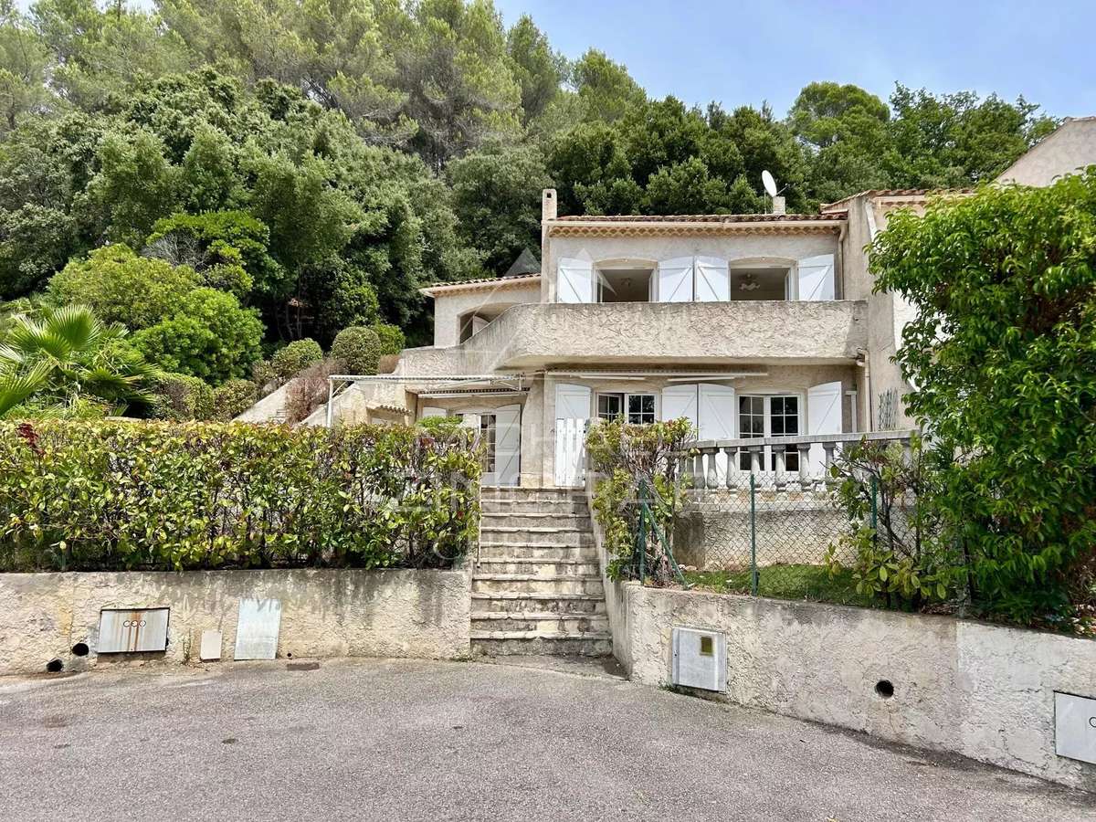 House Mandelieu-la-Napoule