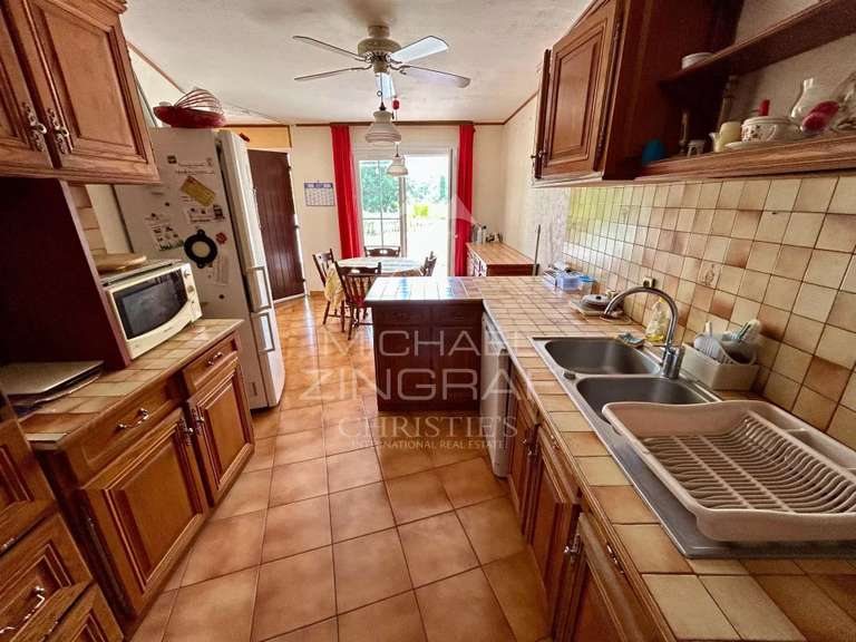 House Mandelieu-la-Napoule - 3 bedrooms - 153m²