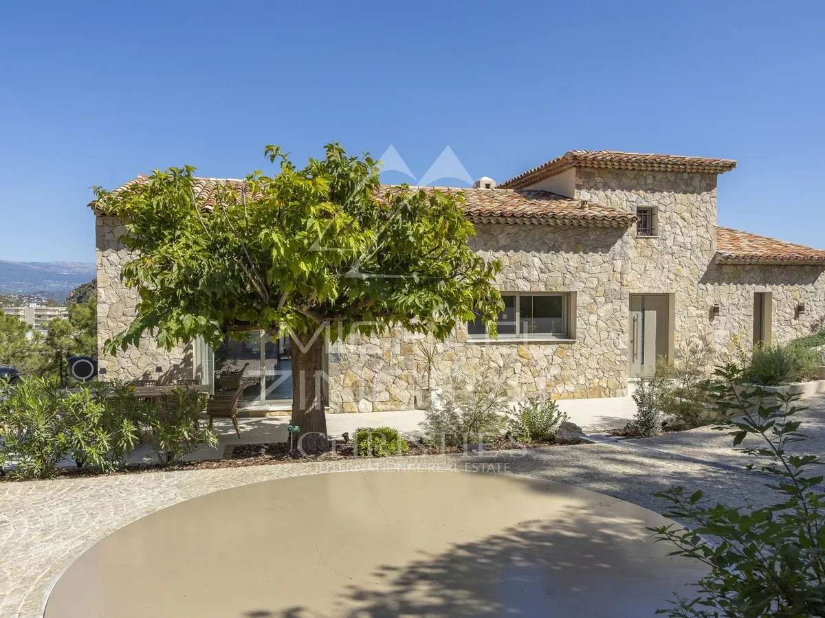 House Mandelieu-la-Napoule