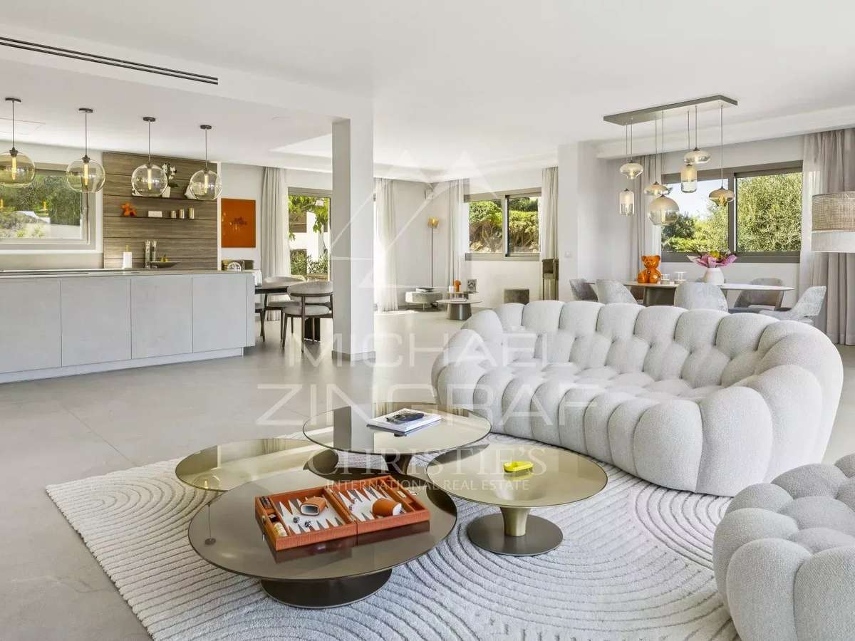 House Mandelieu-la-Napoule