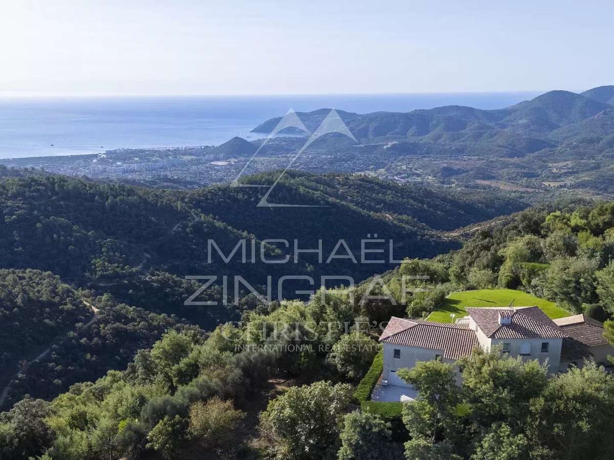 House Mandelieu-la-Napoule