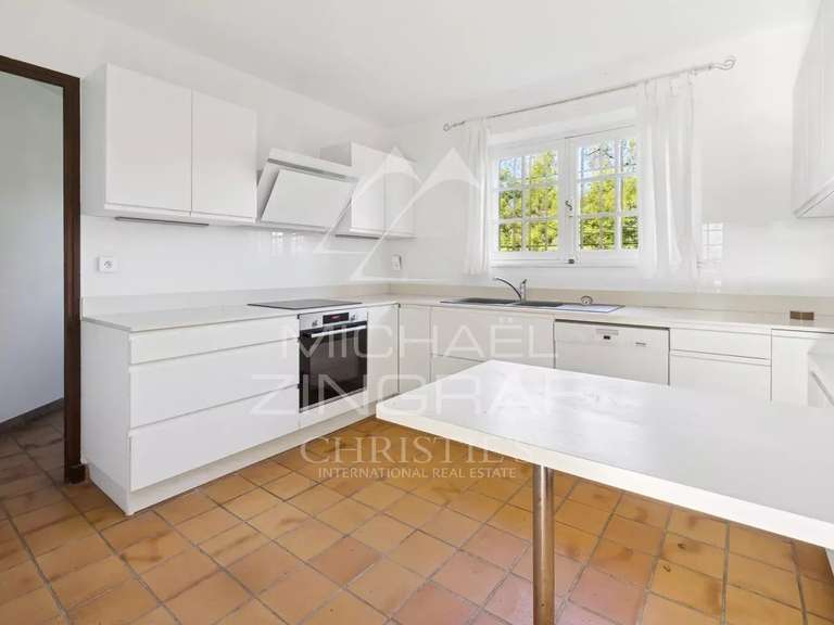 House Mandelieu-la-Napoule - 4 bedrooms - 202m²