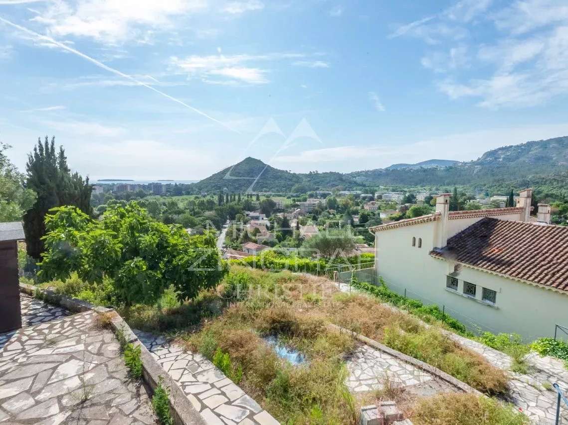 House Mandelieu-la-Napoule