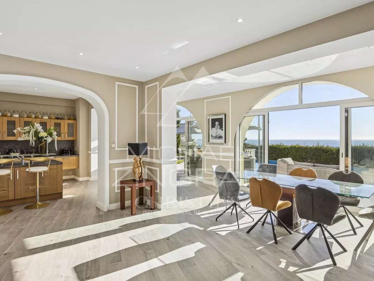 House Mandelieu-la-Napoule