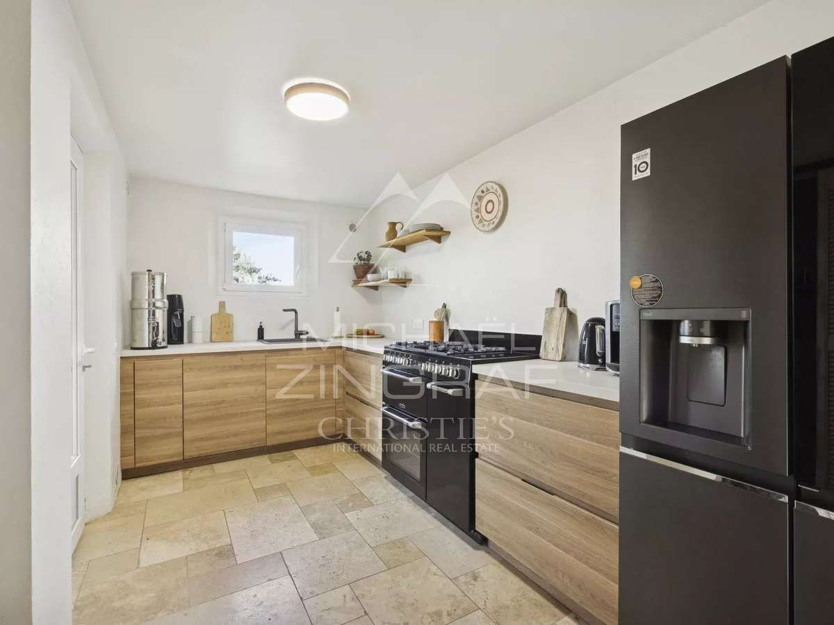 House Mandelieu-la-Napoule