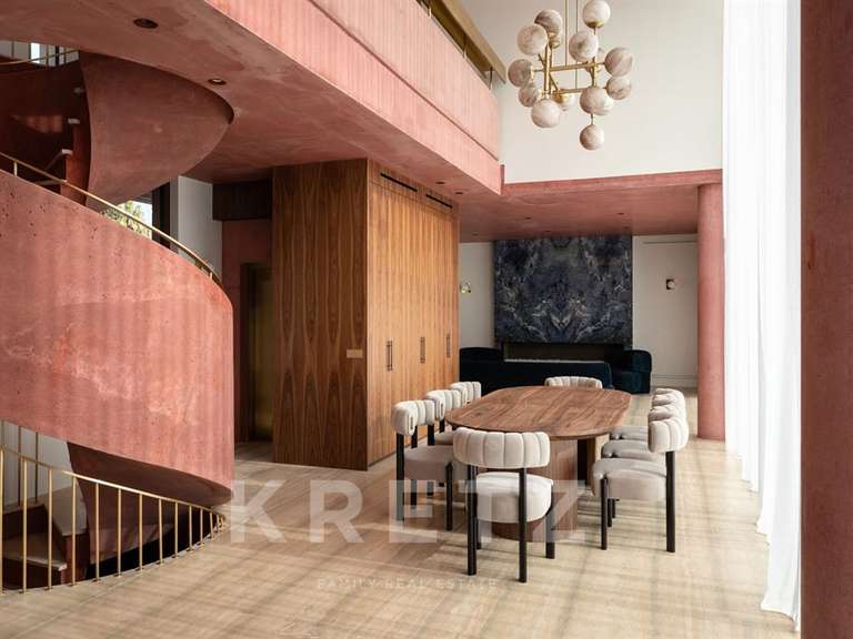 House Mandelieu-la-Napoule - 4 bedrooms - 470m²