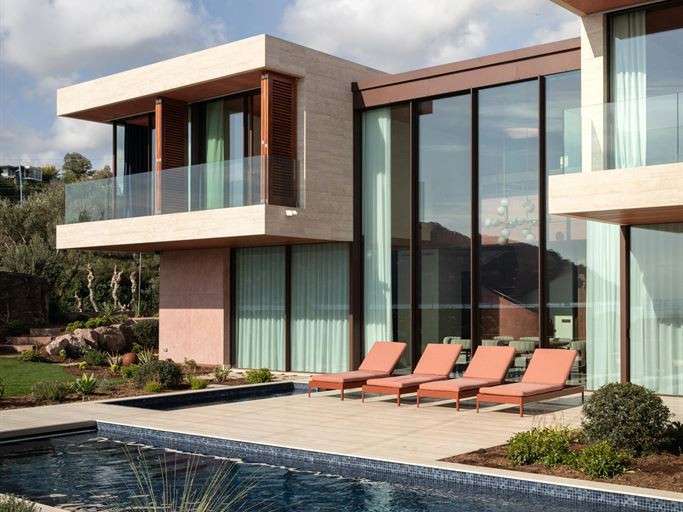 House Mandelieu-la-Napoule - 4 bedrooms - 470m²