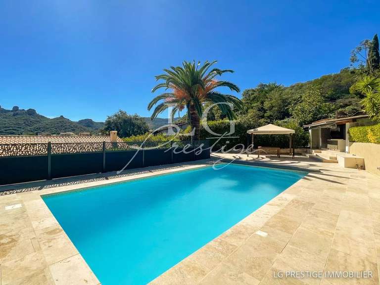 Maison Mandelieu-la-Napoule - 3 chambres - 183m²