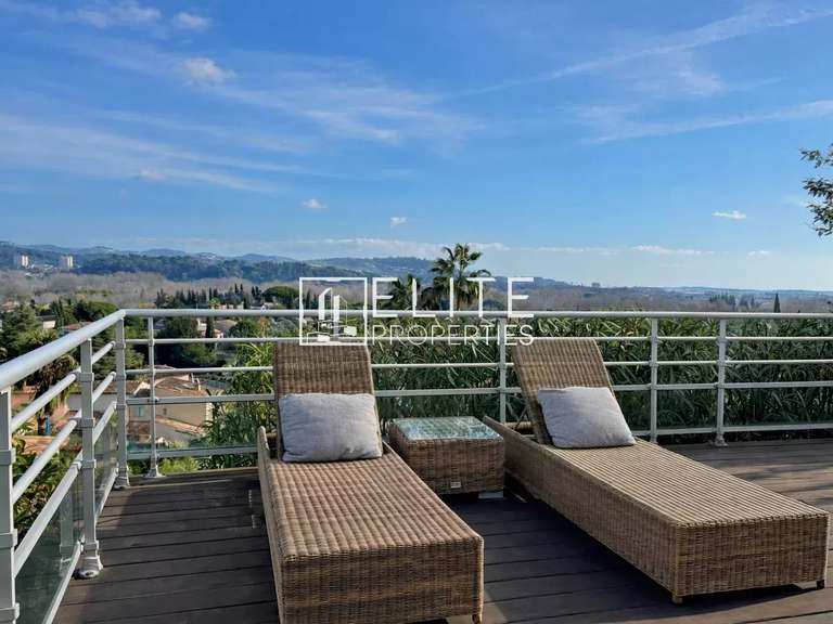 Maison Mandelieu-la-Napoule - 4 chambres - 133m²