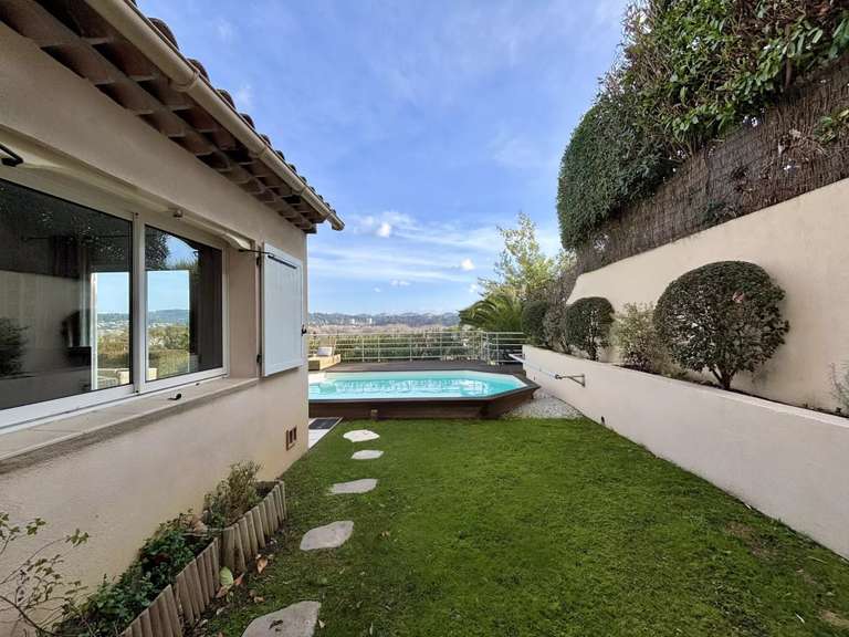 House Mandelieu-la-Napoule - 4 bedrooms - 133m²