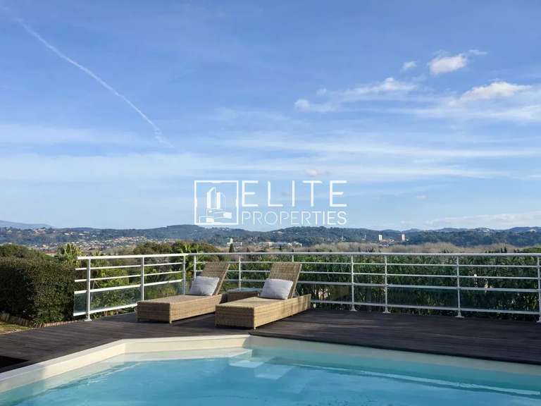 Maison Mandelieu-la-Napoule - 4 chambres - 133m²