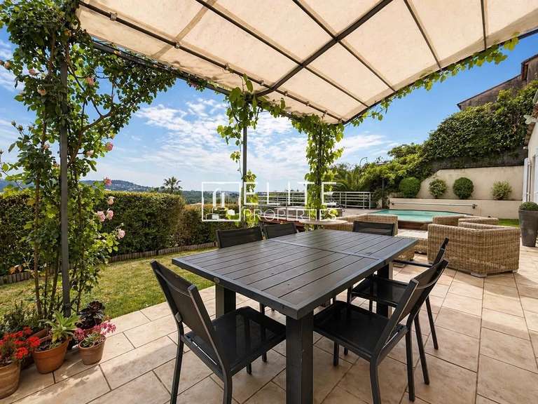 House Mandelieu-la-Napoule - 4 bedrooms - 133m²