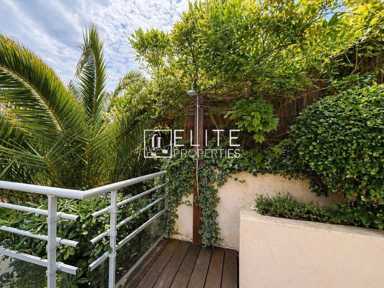 House Mandelieu-la-Napoule - 4 bedrooms - 133m²