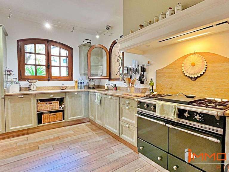 Maison Mandelieu-la-Napoule - 6 chambres