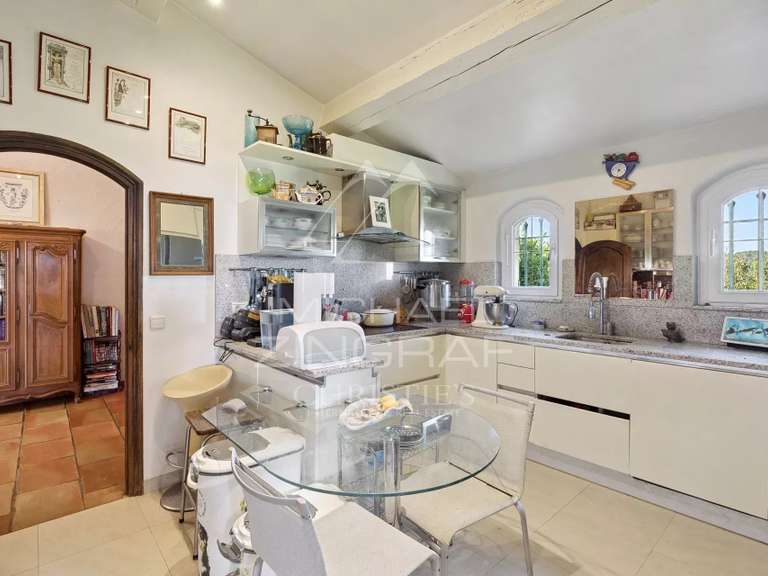 Maison Mandelieu-la-Napoule - 4 chambres - 251m²