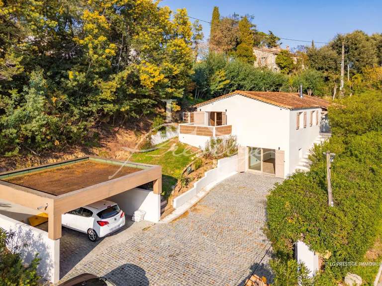 Maison Mandelieu-la-Napoule - 3 chambres - 151m²