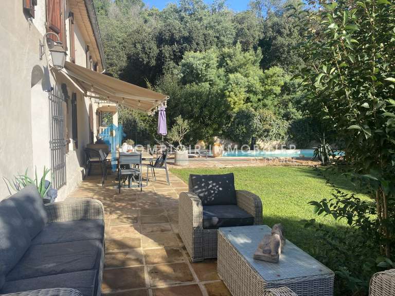 Maison Mandelieu-la-Napoule - 4 chambres - 295m²