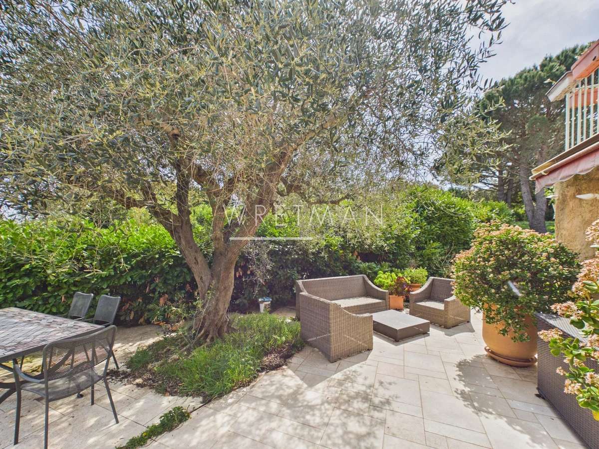 House Mandelieu-la-Napoule