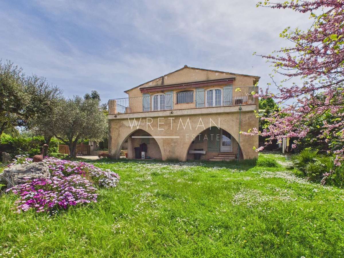 House Mandelieu-la-Napoule