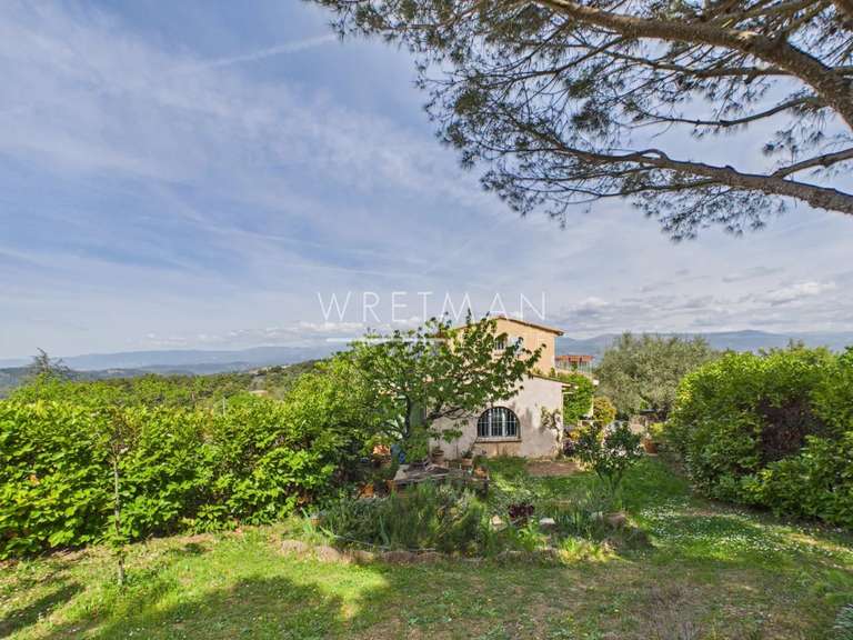House Mandelieu-la-Napoule - 4 bedrooms - 251m²