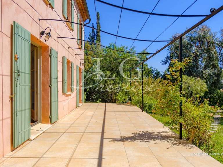 Maison Mandelieu-la-Napoule - 3 chambres - 100m²