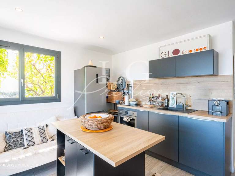 Maison Mandelieu-la-Napoule - 4 chambres - 175m²