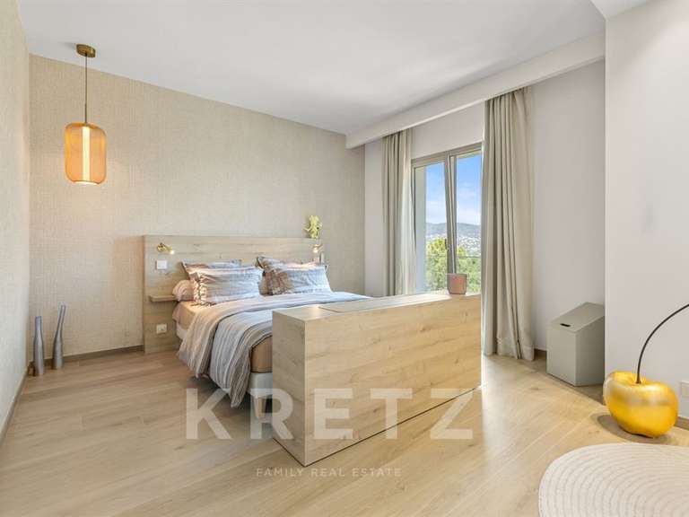 Maison Mandelieu-la-Napoule - 4 chambres - 300m²