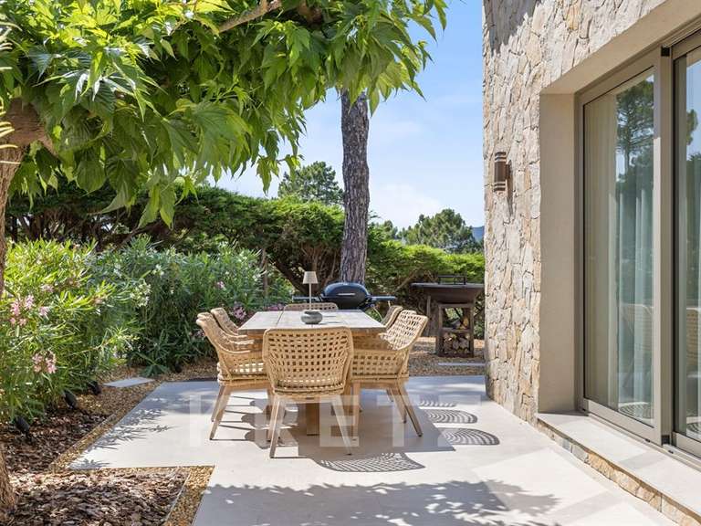 Maison Mandelieu-la-Napoule - 4 chambres - 300m²