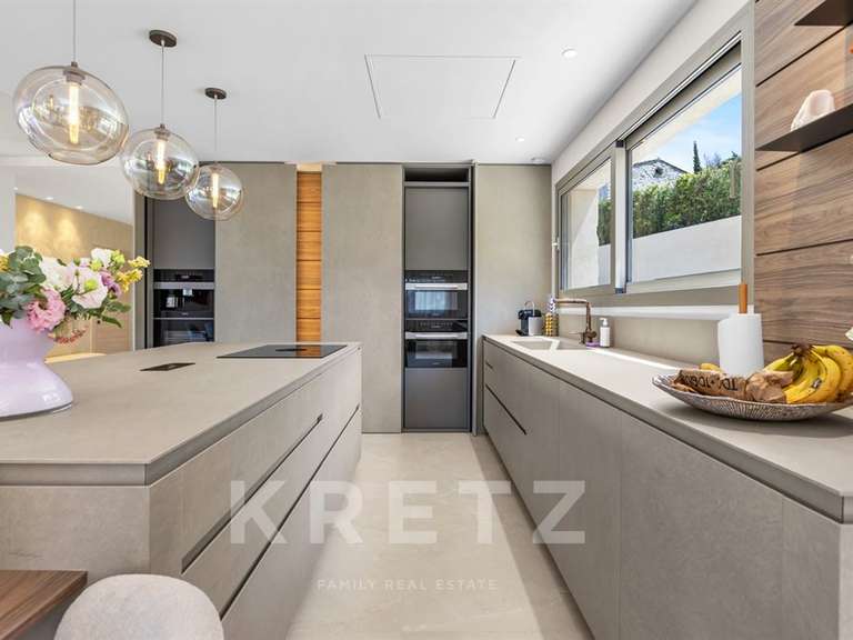 Maison Mandelieu-la-Napoule - 4 chambres - 300m²