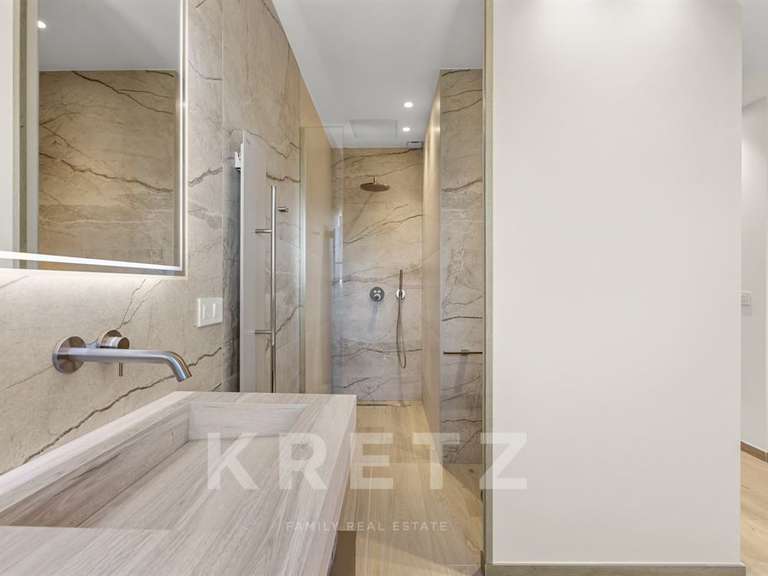 Maison Mandelieu-la-Napoule - 4 chambres - 300m²