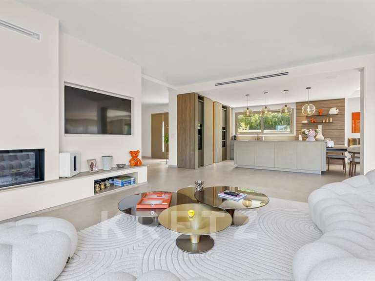 Maison Mandelieu-la-Napoule - 4 chambres - 300m²