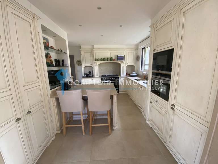 Maison Mandelieu-la-Napoule - 4 chambres - 326m²