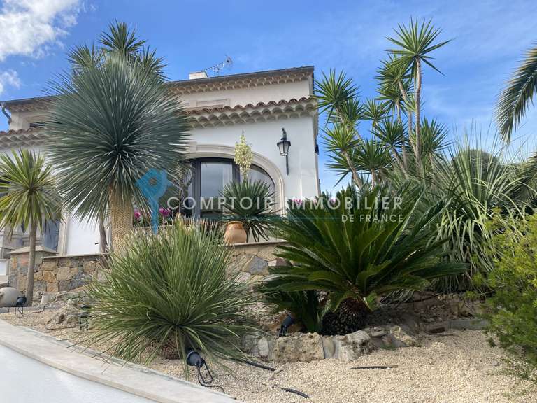 Maison Mandelieu-la-Napoule - 4 chambres - 326m²