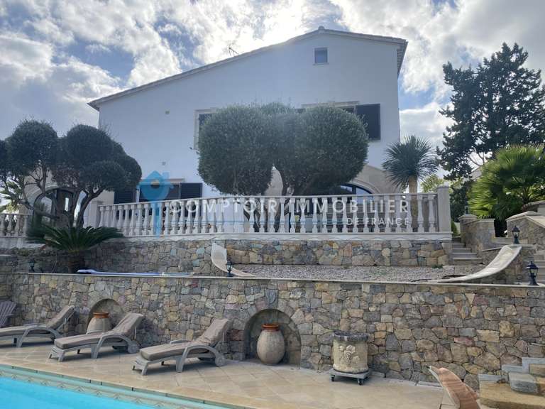 Maison Mandelieu-la-Napoule - 4 chambres - 326m²