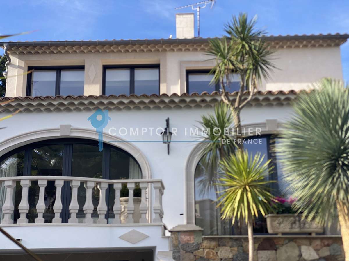 House Mandelieu-la-Napoule