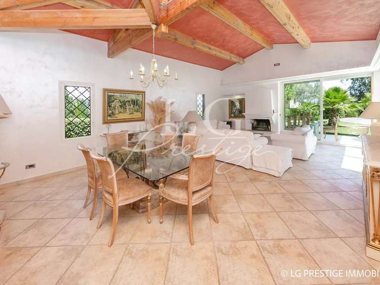 Maison Mandelieu-la-Napoule - 3 chambres - 141m²