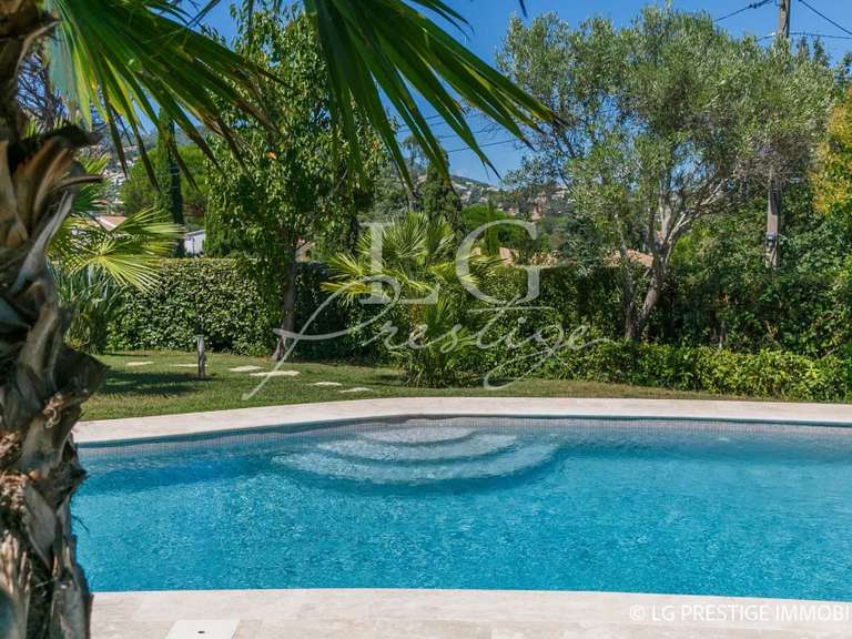 Maison Mandelieu-la-Napoule - 3 chambres - 141m²