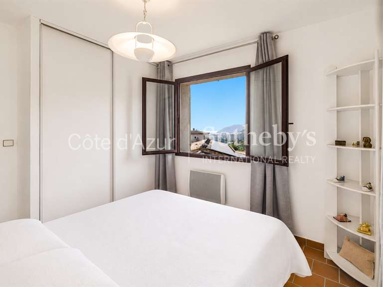 Maison Mandelieu-la-Napoule - 4 chambres - 130m²